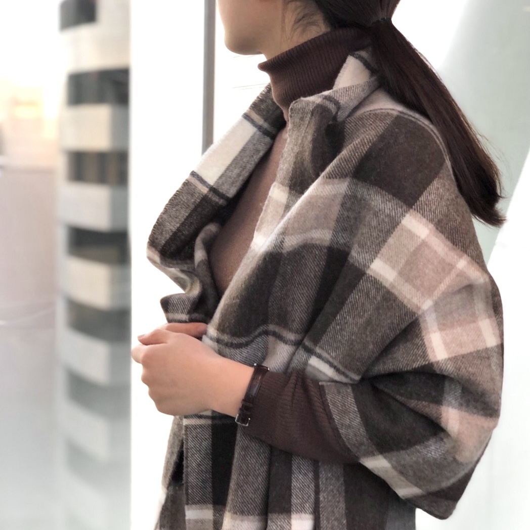 1126 首のチクチクを抑えたリブタートルネック洗えるセーターの